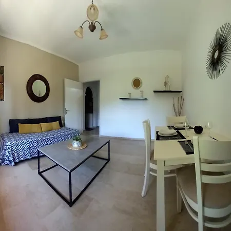Robusto Cosy With Garden Near Corfu Town Apartamento Kontokali