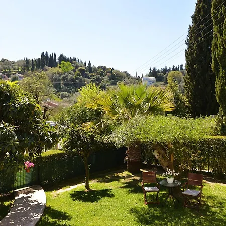Robusto Cosy With Garden Near Corfu Town דירה קונטואקלי