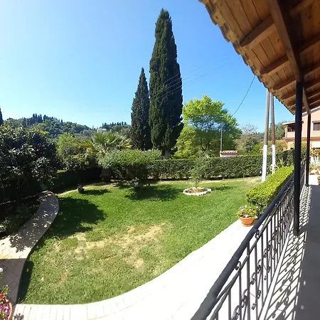 Robusto Cosy With Garden Near Corfu Town Lägenhet *